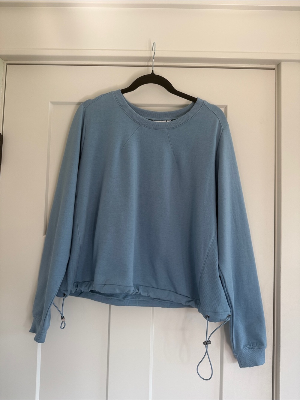 Torrid Dusty Blue Drawstring Hem Pullover Sweatshirt NWT Size 1 (1x/14-16)